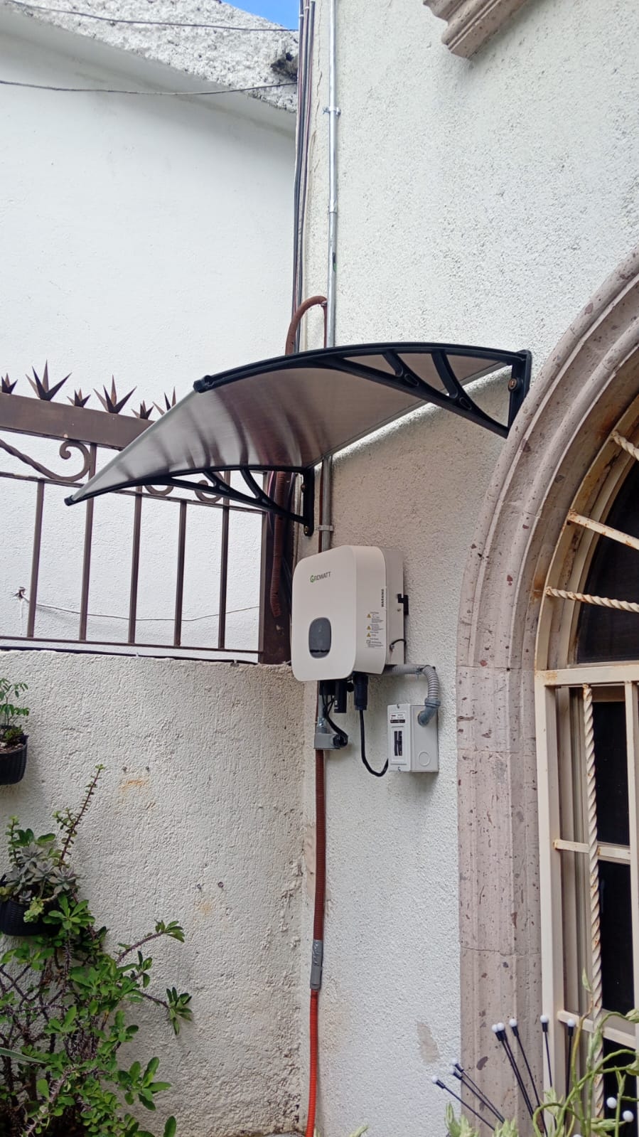 Inversor Solar e Instalación